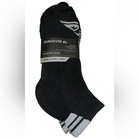 Quicksilver Quarter Socks 5 Pair Men's 6-12 Black Gray w Large Toe Logo Surf NEW - Picture 1 of 11